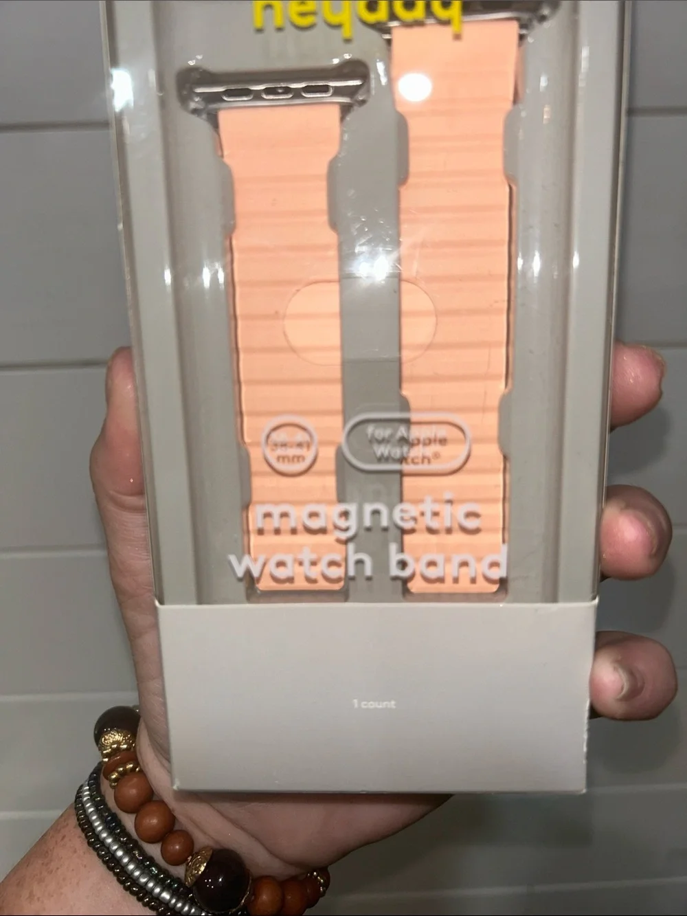 heyday Peach Ribbed Magnetic Apple Watch Band